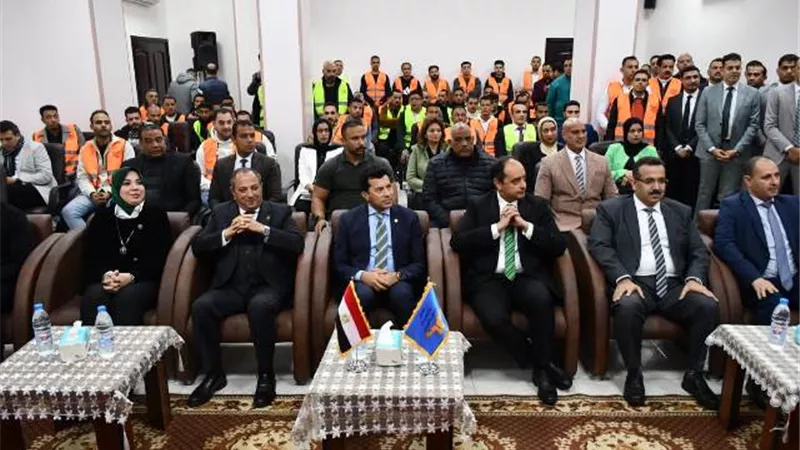 وزيرالشباب ومحافظ بورسعيد يتفقدان مركزالعزيمة للتأهيل ومكافحة الإدمان