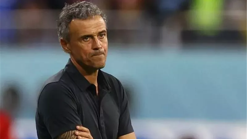 مدرب باريس سان جيرمان يعلق علي مواجهة ليفربول بدوري الابطال