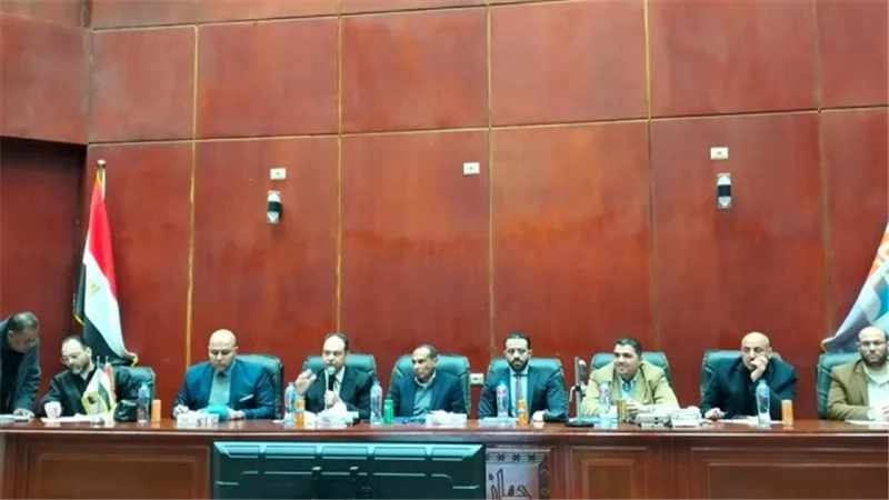 تعرف على أسعار وأنشطة المحلات والمكاتب لمزاد زهرة العاصمة فى بدر.. صور
