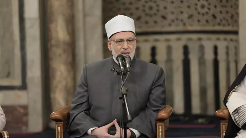 وكيل الأزهر يلقي درس التروايح ويدعو إلى اغتنام شهر رمضان