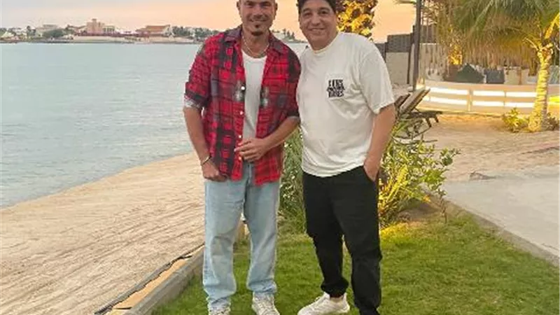 ممدوح موسى يكشف أسرار عمرو دياب ويعرض أغنية جديدة لأول مرة