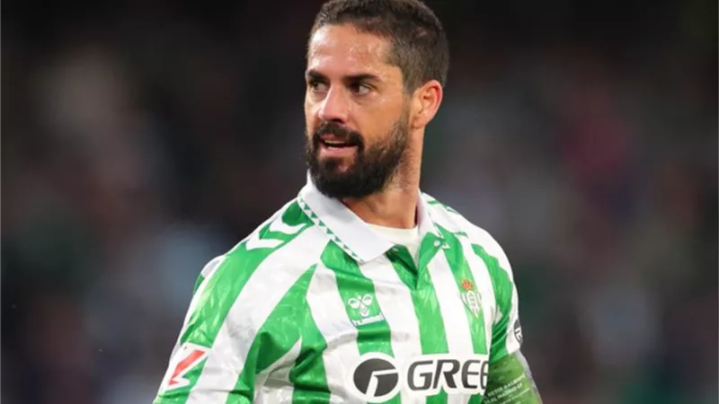 إيسكو يُسجل هدف ريال بيتيس الثاني أمام ريال مدريد .. شاهد