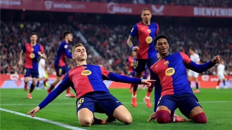 تشكيل برشلونة أمام ريال سوسيداد.. يامال ورافينيا في الهجوم