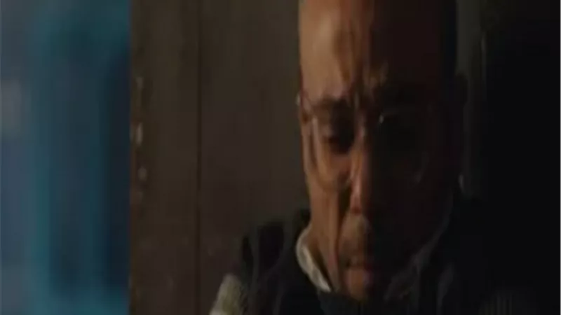 مينا أبو الدهب يقطع شرايينه خوفًا من محمود حميدة.. ولاد الشمس