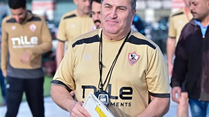 بيسيرو يطالب لاعبي الزمالك بالتركيز لعبور مواجهة إنبي