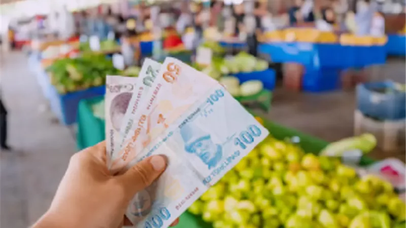 للمرة الأولي.. التضخم في تركيا ينخفض لـ40% منذ يونيو 2023
