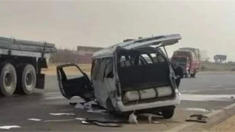 أسماء المصابين فى تصادم سيارتين بطريق الضبعة الصحراوى