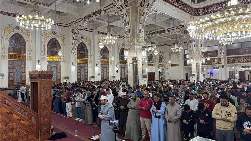 مسابقات دينية والجوائز من صندوق المفاجأت للمصلين يوميا بالغردقة