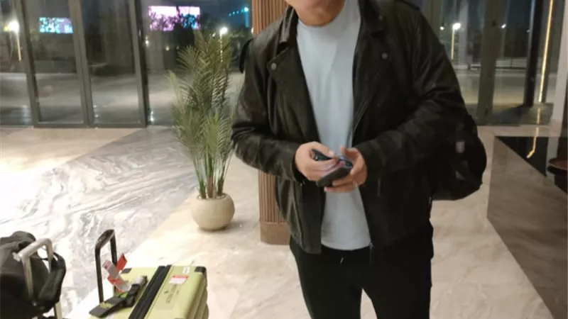 أوسكار يصل القاهرة لتولى رئاسة لجنة الحكام