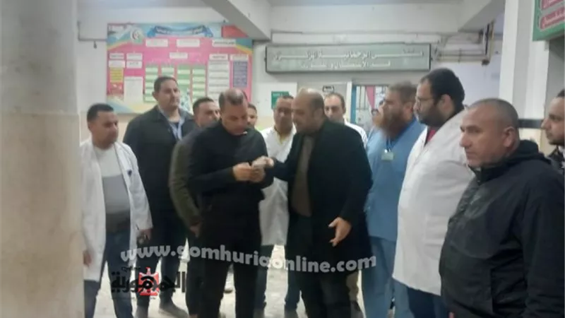مدير صحة البحيرة يفاجا مستشفى الرحمانيه ليلا ويوجه شكره للفريق ال
