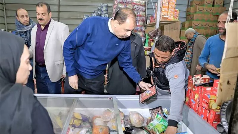 محافظ سوهاج في جولة ميدانية مفاجئة بالشوارع
