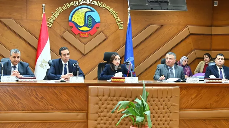 الموافقةعلى٦مشاريع إستثمارية بالبحيرة بتكلفة٦٢٢مليون جنيه