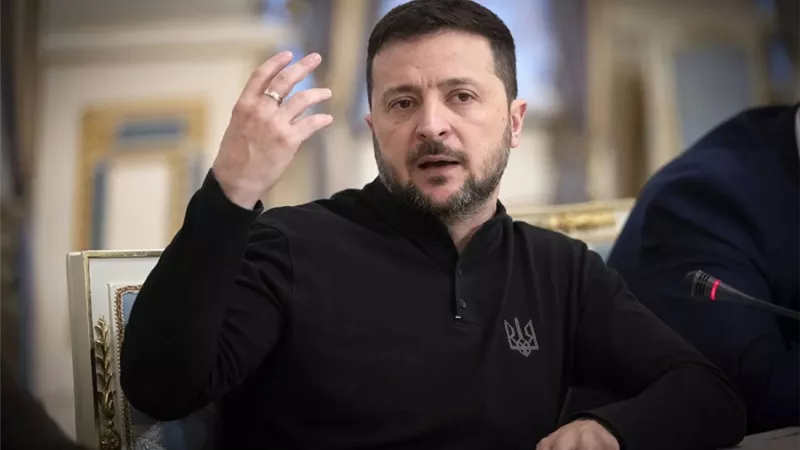 زيلينسكي يؤكد لشولتس أن السلام المستدام 