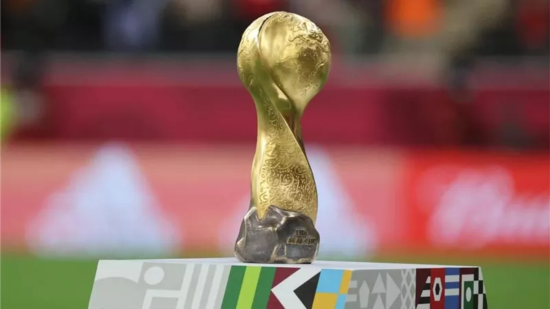 بمشاركة منتخب مصر..
