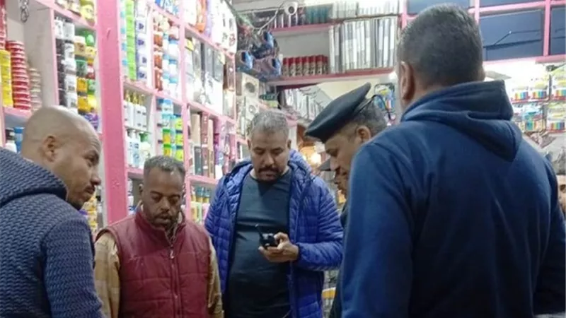 أسوان تشن حملة لضبط مروجي الألعاب النارية