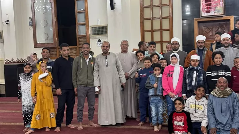 أنشطة دينية للأطفال بمسجد الميناء الكبير بالغردقة ومكافات مالية