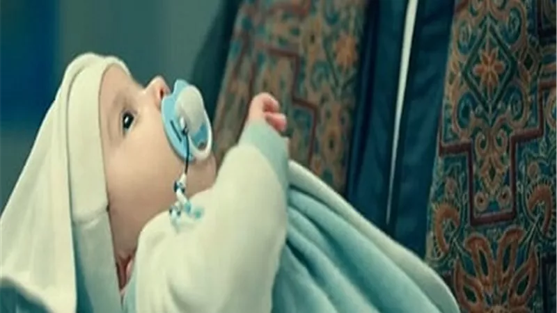 حكيم باشا يقرر الزواج من غزل فى الحلقة السادسة