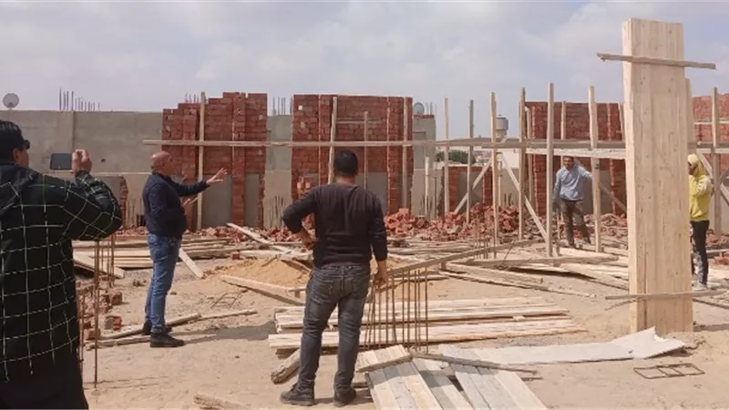 أسباب مصادرة جهاز الشروق لمعدات المقاولين وإزالة مخالفة سكنية.. بالصور