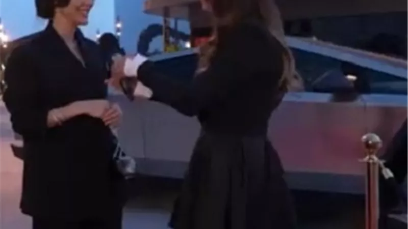 رامز جلال: بسمة بوسيل برنسيسة جزيرة المطلقات