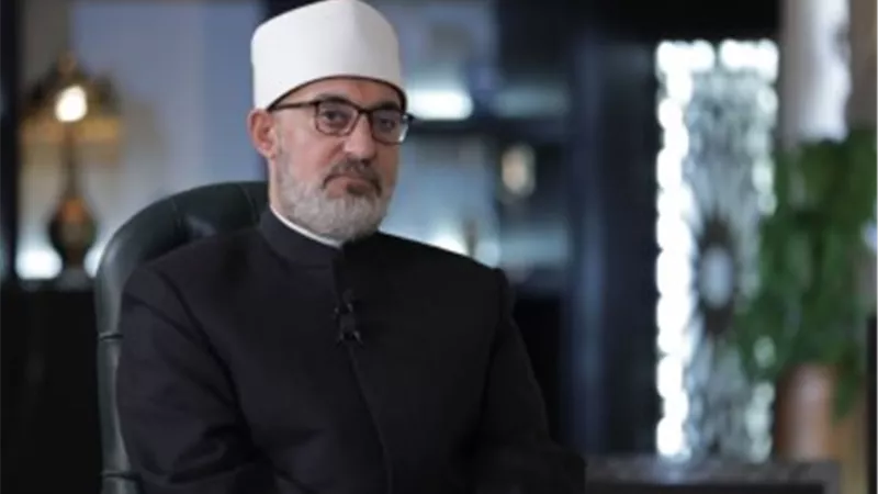 المفتي:المرأة ليست نصف المجتمع بل شريك في بناء الحضارة