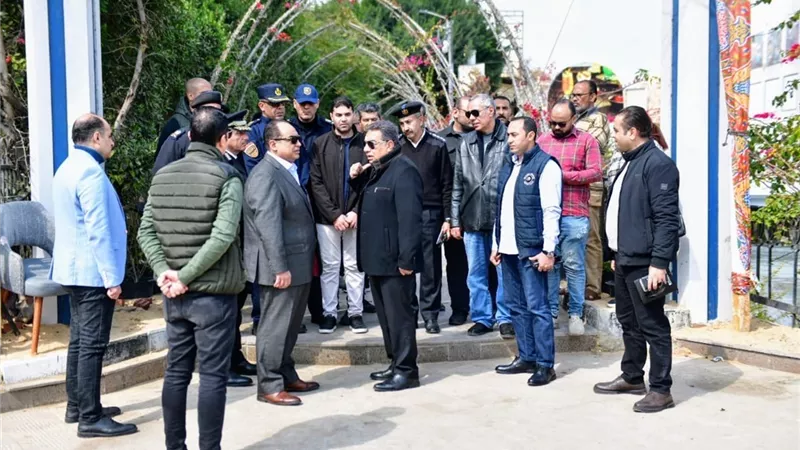 غرق الدور الاول بمركب نايل ستار بالمنصورة