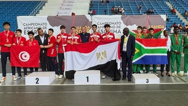 وزير الرياضة يهنئ منتخب السلاح بتصدر بطولة أفريقيا بـ39 ميدالية