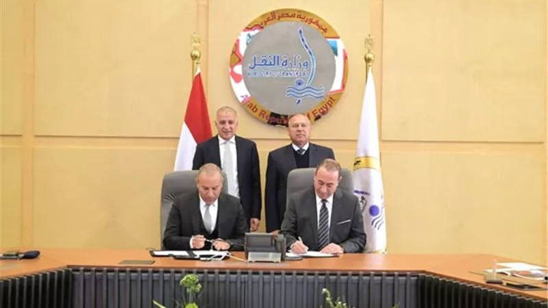 إنشاء منطقة صناعية لوجيستية متكاملة بميناء دمياط