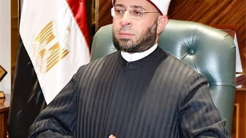 وزير الأوقاف في يوم المرأة العالمي: عمادُ المجتمع وصانعةُ الأجيال