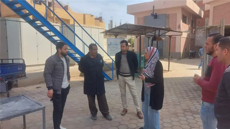 جولة تفقدية فى محطتي مياه الشيخ عابد و دشطوط بسمسطا