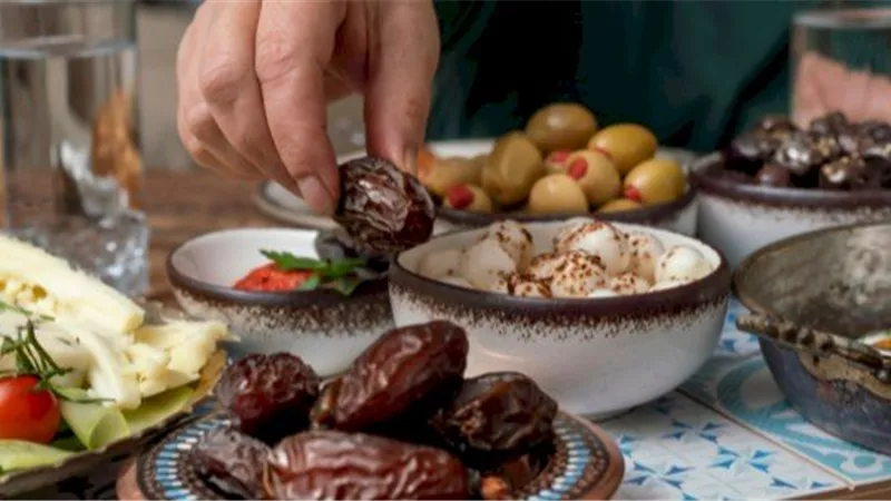 منها التخلص من السموم..تعرف على فوائد الصيام في رمضان