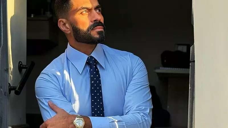 آخر شياكة.. خالد سليم يخطف الأنظار من كواليس 