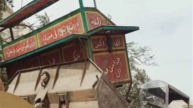 حملة مكبرة لإزالة الإشغالات في التسعين الجنوبي بالقاهرة الجديدة
