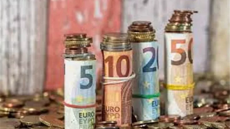 توقعات نمو حذرة لاقتصاد منطقة اليورو بسبب غموض سياسات ترامب التجارية