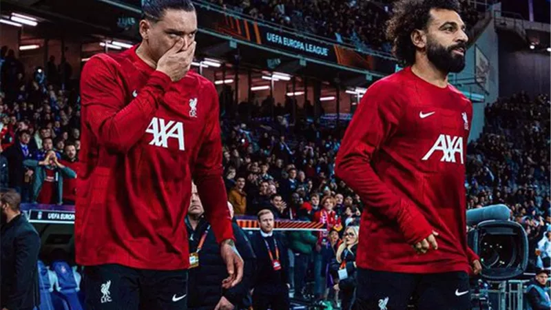 محمد صلاح يطالب ادارة ليفربول بعدم التفريط فى نونيز