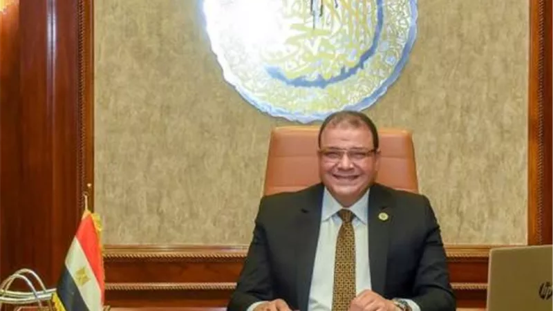 مستقبل وطن بالإسكندرية يوزع 1000 وجبة على ذوي الهمم والعمالة غير المنتظمة