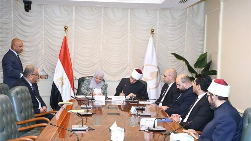 وزارة الأوقاف المصرية والبحث العلمي يوقعان مذكرة تعاون مشترك