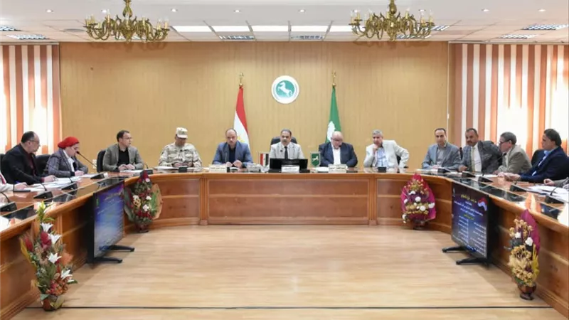 500 جنيه ومساعدات فورية للأسر الأولى بالرعاية في الشرقية