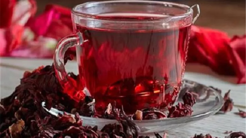 6 فوائد صحية لشرب الكركديه في رمضان