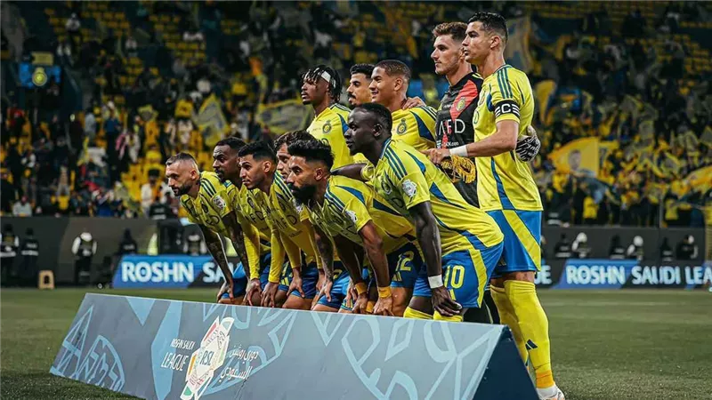 النصر يكتسح استقلال طهران بثلاثية ويصعد الى ربع نهائى دورى الأبطال