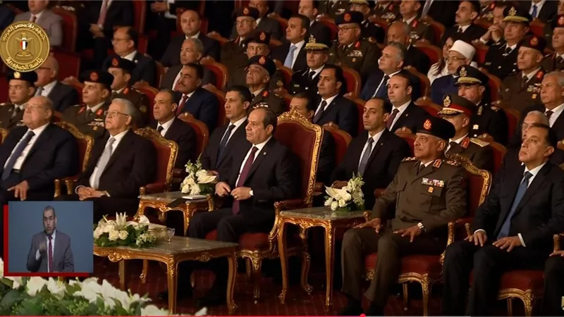 الرئيس السيسي يشهد عرض 