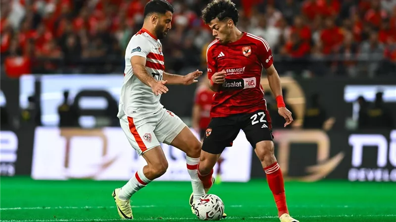 بينهم عاشور وبنشرقى.. نجوم سجلوا بقميص الأهلي والزمالك قبل القمة 130