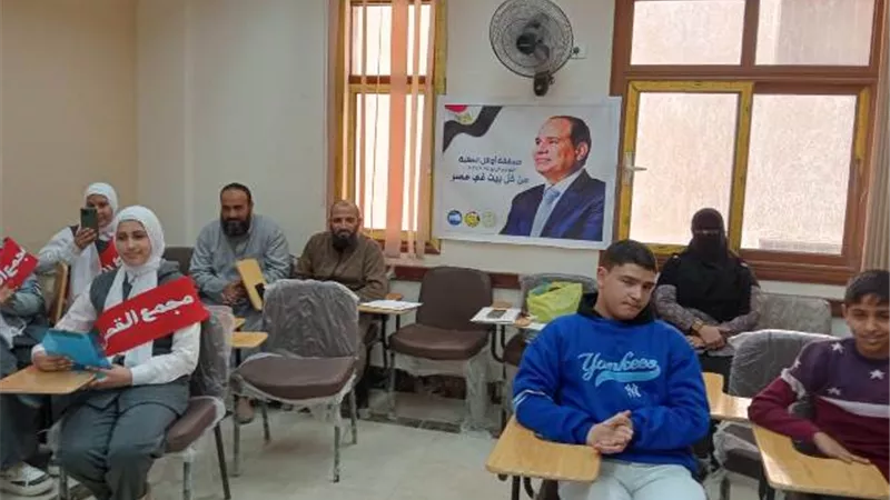 وكيل وزارة تعليم مطروح تتابع فعاليات مسابقة أوائل الطلاب