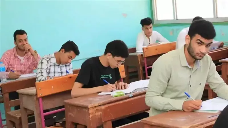 جدول امتحانات الثانوية العامة 2025 بالنظام الجديد.. مواعيد المواد الأساسية وغير المضافة للمجموع