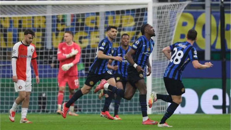 إنتر ميلان يتأهل لربع نهائي دوري الأبطال بالفوز على فينورد بهدفين