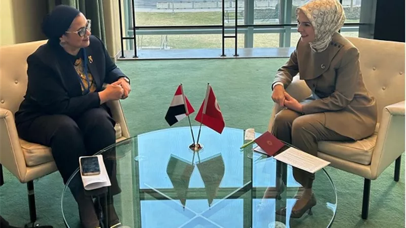 المستشارة أمل عمار ووزيرة الأسرة فى تركيا تبحثان سبل التعاون