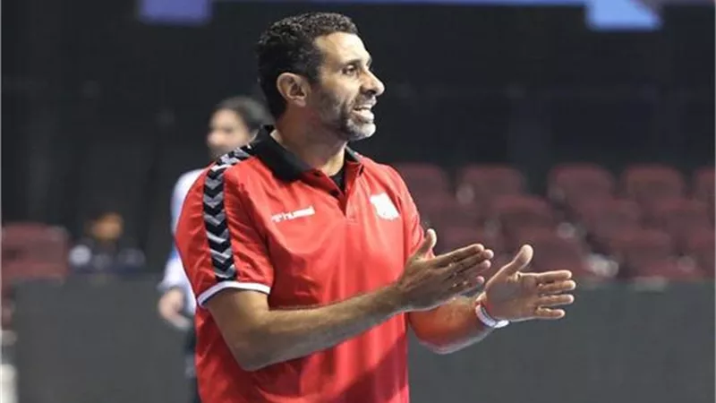 مدرب منتخب شباب اليد يختار 21 لاعبا لمواجهتي ألمانيا