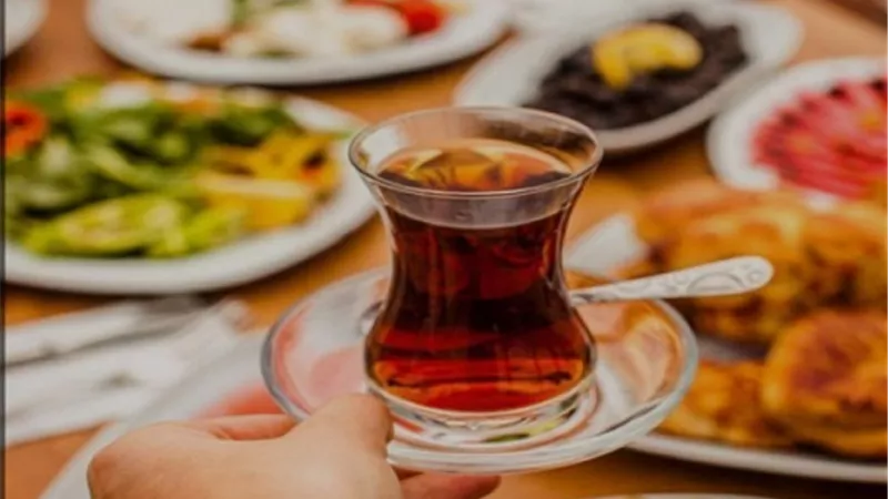 الأطعمة والمشروبات التي يجب تجنبها في وجبة السحور