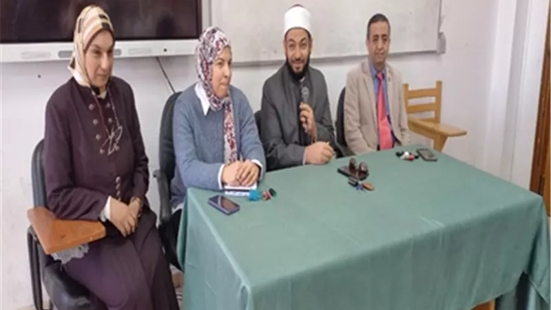 جامعة قناة السويس تنظم برنامجاً تدريبياً حول مواجهة التطرف