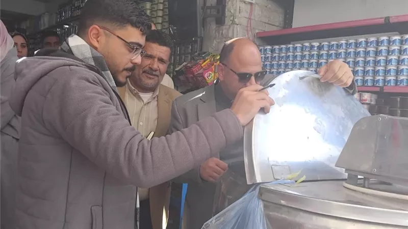 تكثيف جهود الجهات الرقابية على الأسواق والمحال التجارية بمطروح