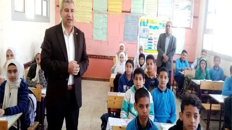 زيارات مفاجئة لوكيل أول التعليم لمدارس فاقوس خلال شهر رمضان